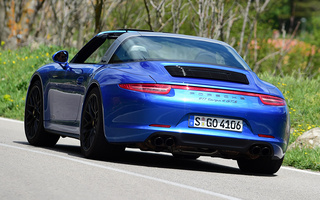 Porsche 911 Targa GTS (2015) (#48273)