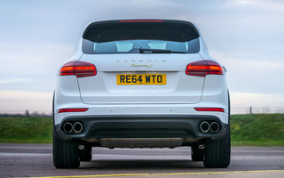 Porsche Cayenne S E-Hybrid (2014) UK (#48530)