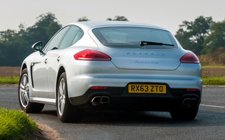 Porsche Panamera Turbo (2013) UK (#48863)