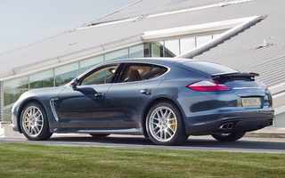 Porsche Panamera Turbo (2009) UK (#49500)