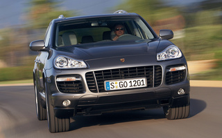 Porsche Cayenne Turbo (2007) (#49589)