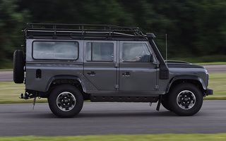 Land Rover Defender 110 Adventure (2015) UK (#49639)