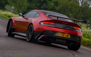 Aston Martin Vantage GT8 (2016) UK (#49656)