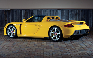 Porsche Carrera GT (2004) US (#49872)