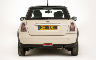 Mini Cooper (2006) UK (#51230)