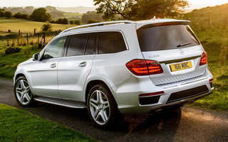 Mercedes-Benz GL-Class AMG Styling (2013) UK (#52152)