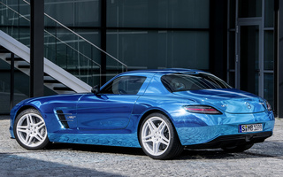 Mercedes-Benz SLS AMG Electric Drive (2013) (#52171)