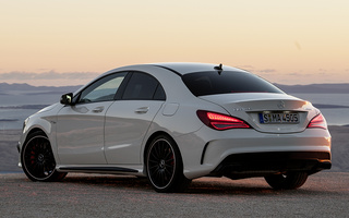 Mercedes-Benz CLA 45 AMG (2013) (#52232)