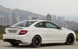 Mercedes-Benz C 63 AMG Coupe (2011) (#53455)