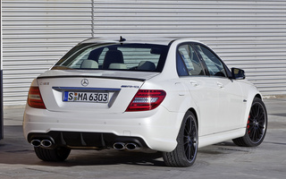 Mercedes-Benz C 63 AMG (2011) (#53518)