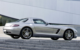 Mercedes-Benz SLS AMG (2010) (#53702)