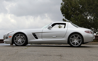 Mercedes-Benz SLS AMG (2010) US (#53836)