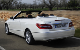 Mercedes-Benz E-Class Cabriolet (2010) (#53946)