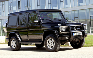 Mercedes-Benz G-Class Guard (2009) (#54122)