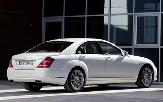 Mercedes-Benz S-Class Hybrid (2009) (#54155)