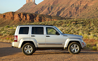 Jeep Liberty (2007) (#545)