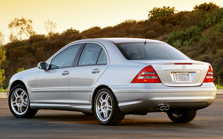 Mercedes-Benz C 32 AMG (2001) US (#55673)