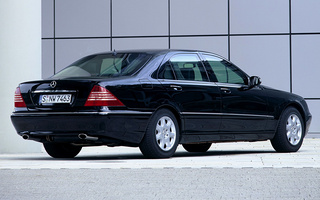 Mercedes-Benz S-Class Guard [Long] (2002) (#55730)