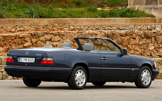 Mercedes-Benz E-Class Cabriolet (1993) (#55878)