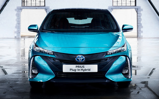 Toyota Prius Plug-in Hybrid (2016) (#57926)