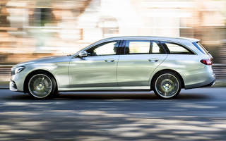 Mercedes-Benz E-Class Estate AMG Line (2016) UK (#58060)