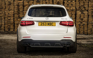 Mercedes-AMG GLC 43 (2016) UK (#58533)