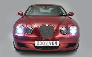 Jaguar S-Type R (2003) UK (#58645)