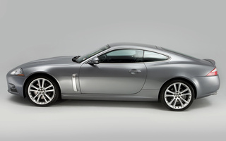 Jaguar XKR Coupe (2007) UK (#58658)