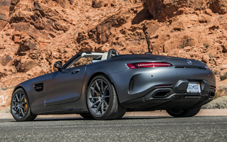 Mercedes-AMG GT C Roadster (2017) US (#59121)