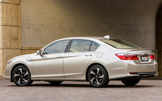 Honda Accord PHEV Sedan (2012) (#5928)