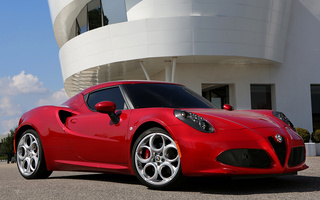 Alfa Romeo 4C (2013) (#60678)