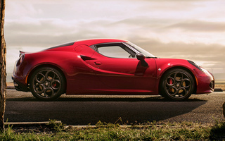 Alfa Romeo 4C Launch Edition (2015) AU (#60699)