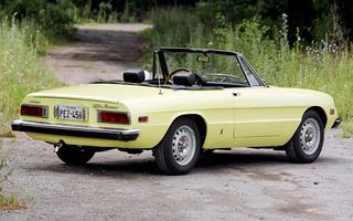 Alfa Romeo 2000 Spider Veloce (1972) US (#60946)