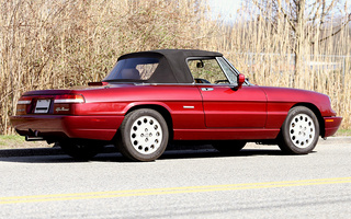 Alfa Romeo Spider Veloce (1991) US (#60956)