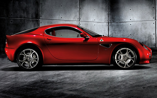 Alfa Romeo 8C Competizione (2007) (#60968)