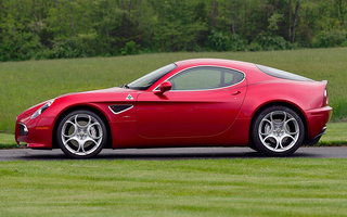 Alfa Romeo 8C Competizione (2008) US (#60974)