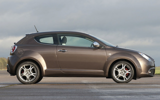 Alfa Romeo MiTo (2009) UK (#61199)