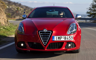 Alfa Romeo Giulietta Quadrifoglio Verde (2010) (#61344)