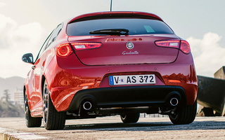 Alfa Romeo Giulietta Quadrifoglio Verde (2015) AU (#61365)