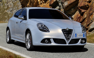 Alfa Romeo Giulietta Sportiva (2012) (#61387)