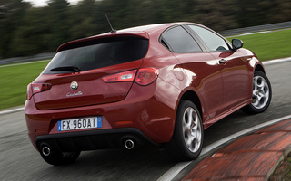 Alfa Romeo Giulietta Sprint (2014) (#61399)