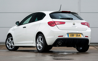 Alfa Romeo Giulietta Sprint (2014) UK (#61409)