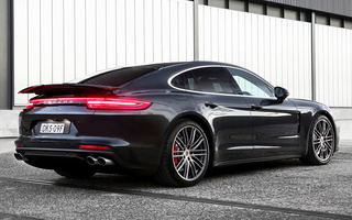 Porsche Panamera Turbo (2017) AU (#63619)