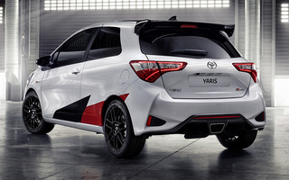 Toyota Yaris GRMN 3-door (2017) (#64134)