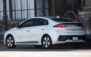 Hyundai Ioniq Plug-in (2017) US (#64637)