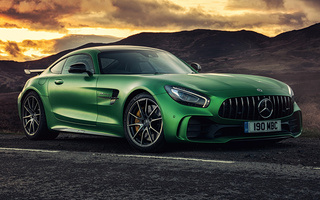 Mercedes-AMG GT R (2017) UK (#65540)