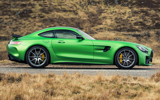 Mercedes-AMG GT R (2017) UK (#65543)