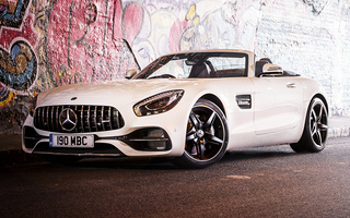 Mercedes-AMG GT Roadster (2017) UK (#66083)