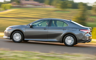 Toyota Camry Hybrid LE (2018) (#66447)