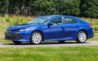 Toyota Camry LE (2018) (#66451)